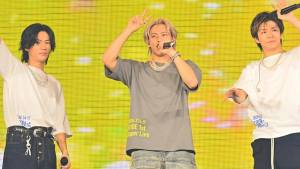 昨年『紅白』に初出場したNumber_iの3人（写真：サイゾーウーマン）